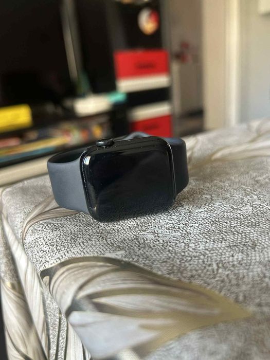 Apple watch SE..