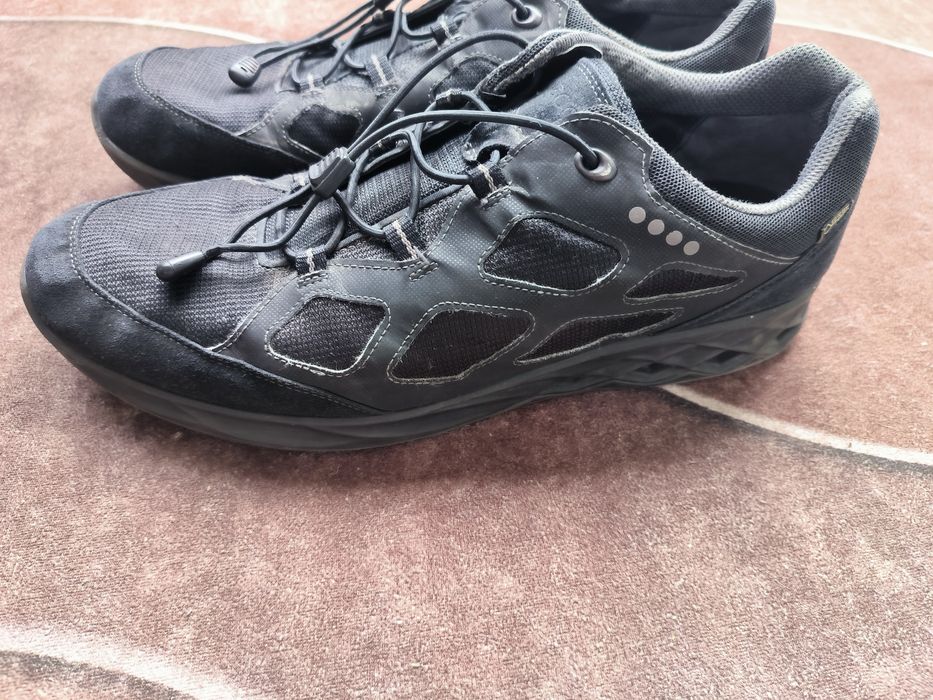 Мъжки обувки Ecco Gore Tex номер 46