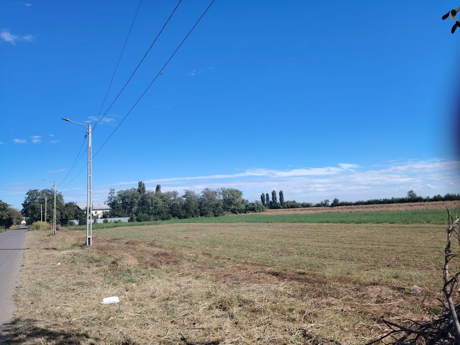 Vând teren de casa 2852m poate fi și parcelat