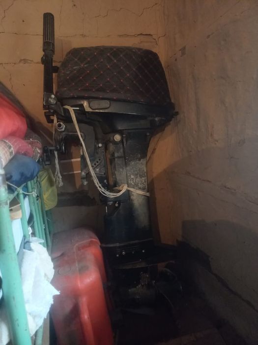 Продам мотор для лодки.