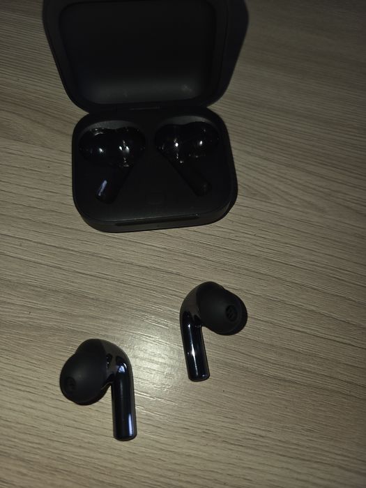 Продам беспроводные наушники ONE PLUS 3