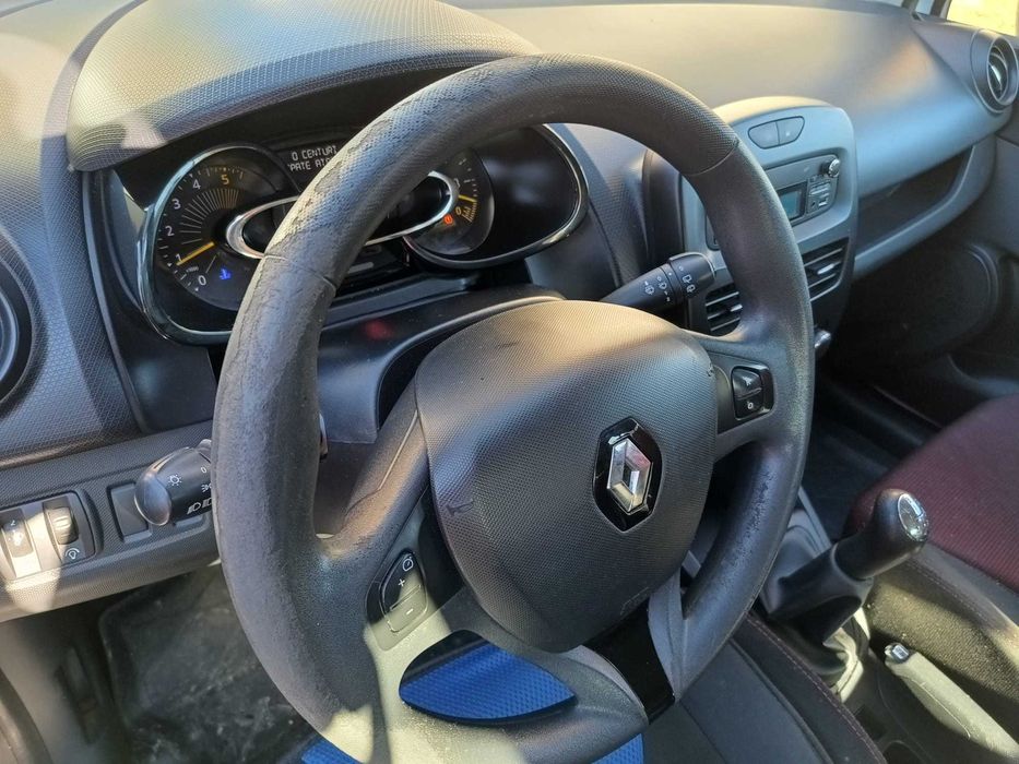 Vând Renault Clio 2014 noiembrie - 1600 diesel