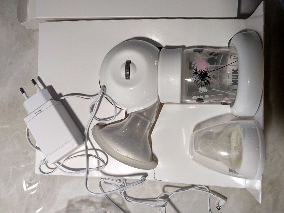 Стерилизатор AVENT, електрическа помпа за кърма NUK плюс подарък