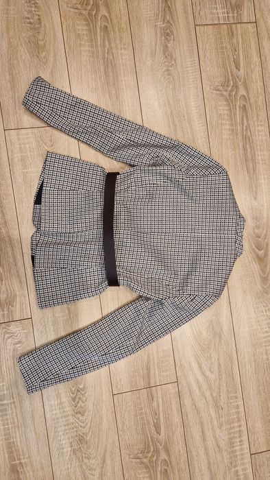 Дамско сако с колан от естествена кожа Valentino