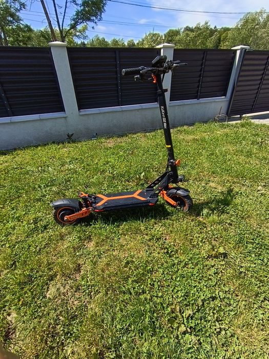 vând trotineta G2 MAX