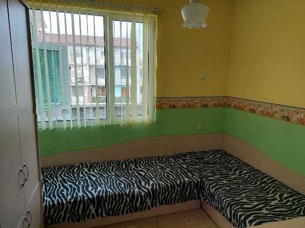 Продава се Тристаен апартамент в Първомай - 65 кв.м за 616 €/кв.м - Снимка #2