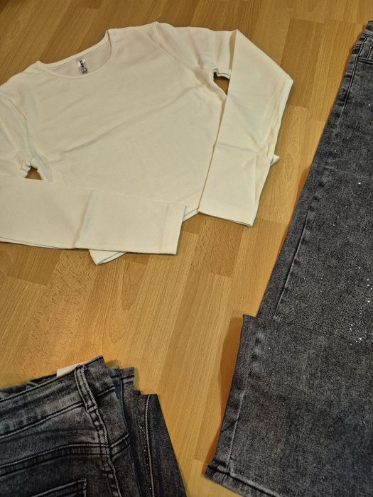 Дамски блузи различни видове