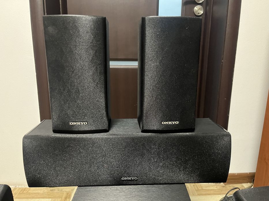Sistem 5.1.2 Dolby Atmos Onkyo