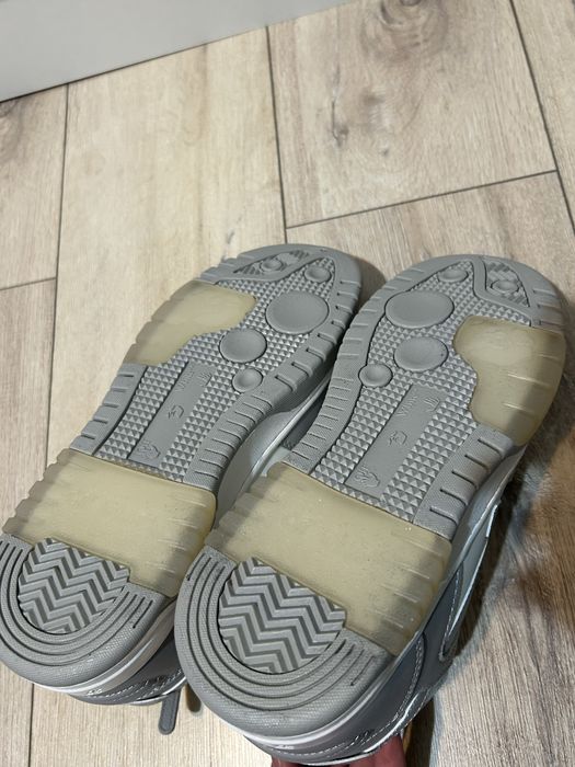 Off-White Out Of Office gri