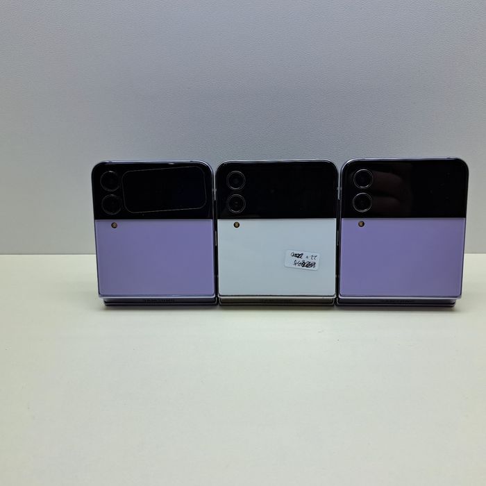 Samsung Z Flip4 xotirasi 8/256GB