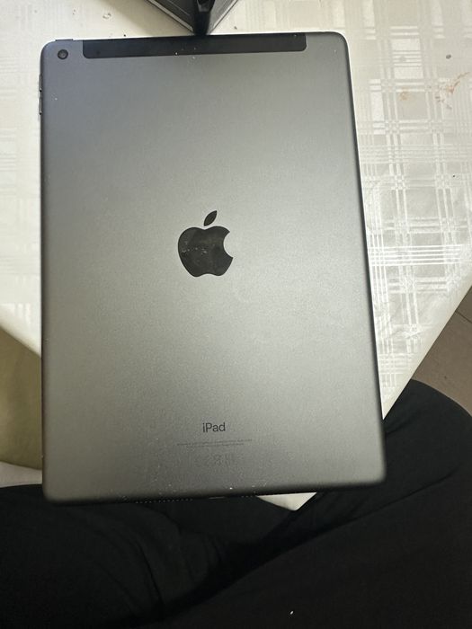 ipad gen 9 , 64 gb necesita touch