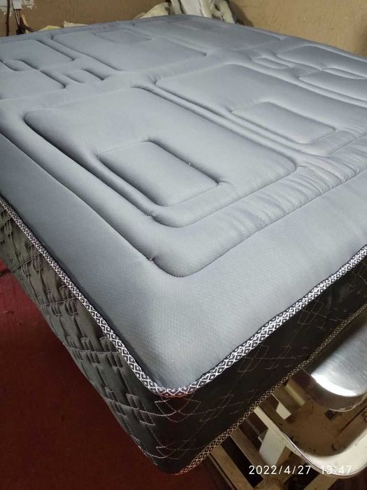 Matras har xil turdagi keng assortiment