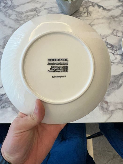 Vand farfurii pentru restaurant, fel de baza si supa