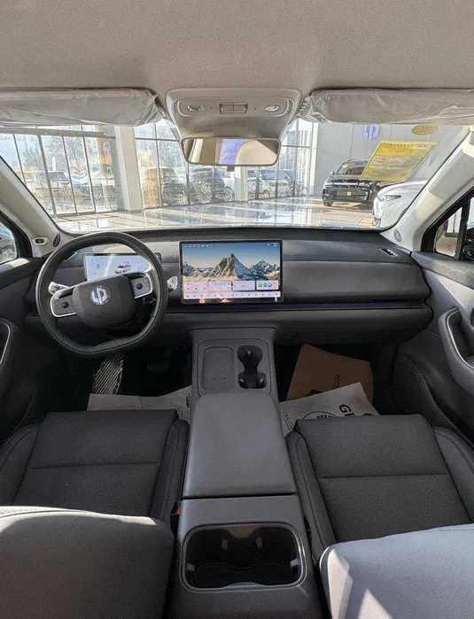 Leapmotor C10 Hybrid 210km, naqd va halol nasiya