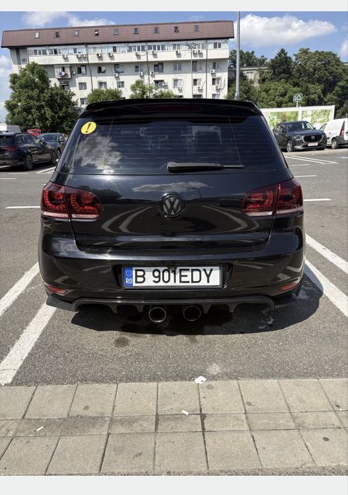 VOLKSWAGEN Golf 2009