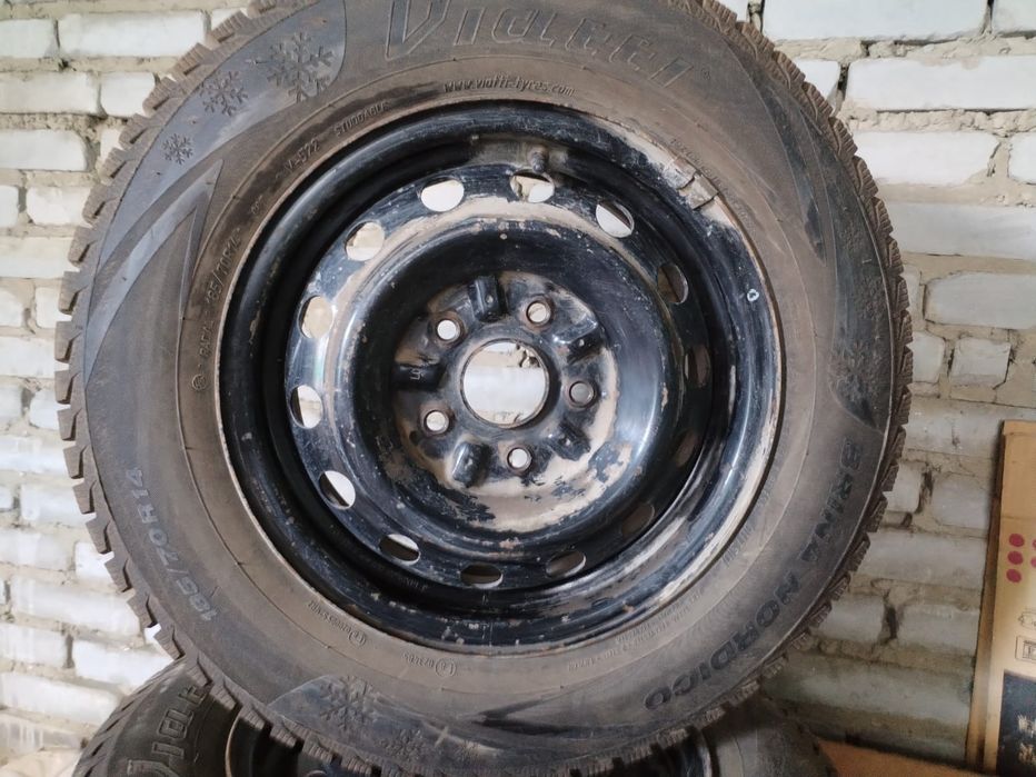 Зимние колеса 185/70 R14