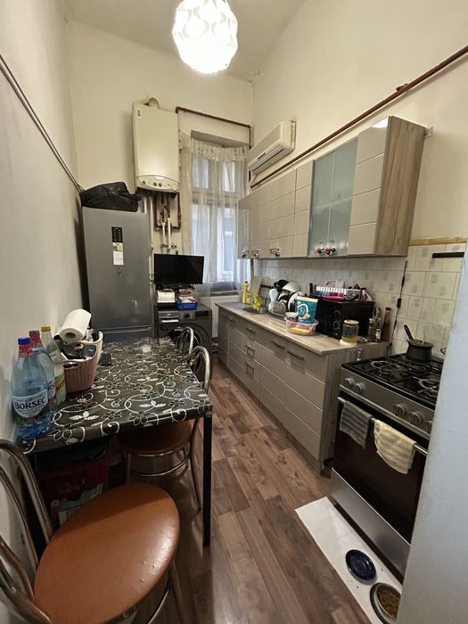 Apartament de vânzare.(Zona Universitate-Piața Rosetti)