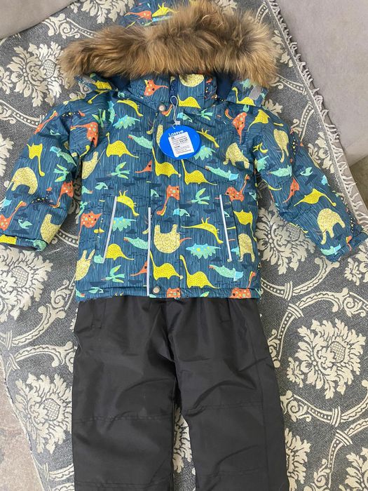 Срочно продам детский комбинезон