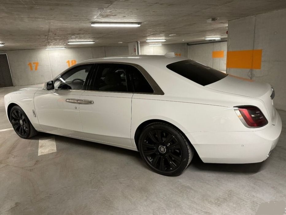 Rolls-Roycе: кортеж свадеб и мероприятий, сопровождение и экскурсии