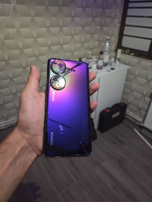Honor 90 512gb .