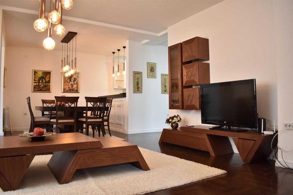 Дава се под наем Двустаен апартамент в Бургас, Изгрев - 53 кв.м за 255 € - Снимка #3