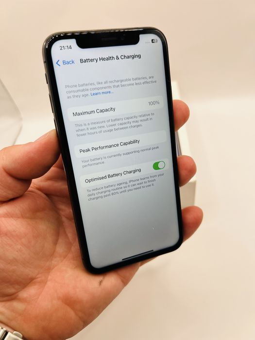 iPhone X 64GB Space Gray  100%