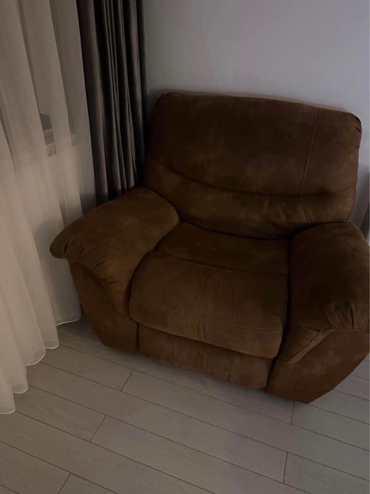 Canapea 3 locuri + Fotoliu - Mobexpert / piele întoarsă - recliner electric