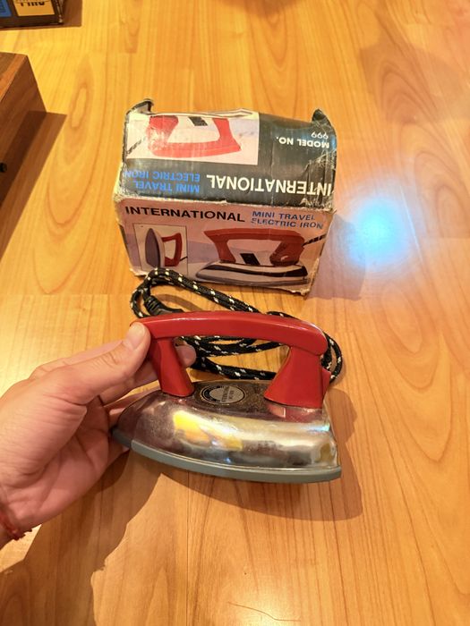 Рето лот от играчки и предмети