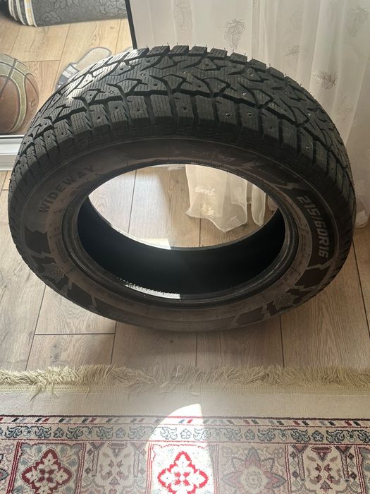 Продам зимние шины 4 комплект