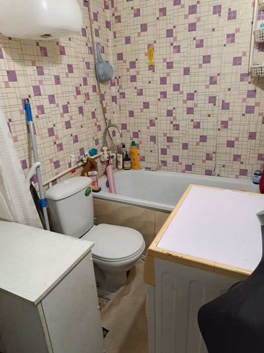 Продам комнату в общежитии в с Белом