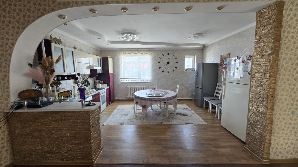 Әдемі сәнді үй сатылады!