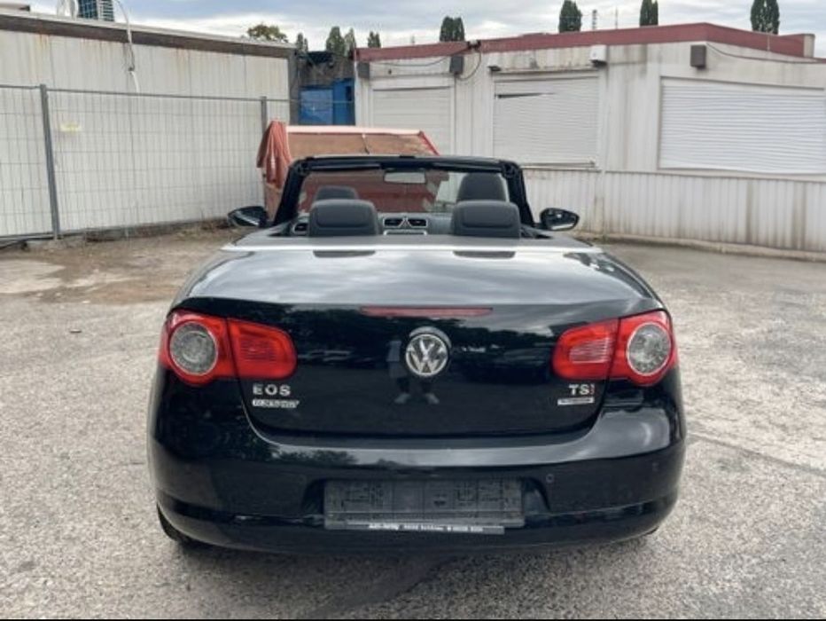 VOLKSWAGEN Eos 2010 — imagine 4