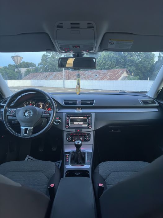 VOLKSWAGEN Passat 0 — imagine 5