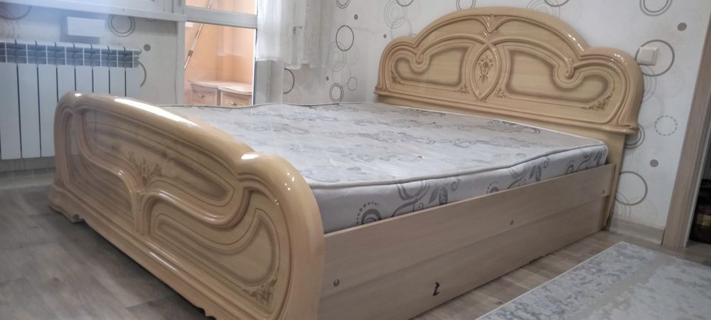 Отдам бесплатно. Кому надо