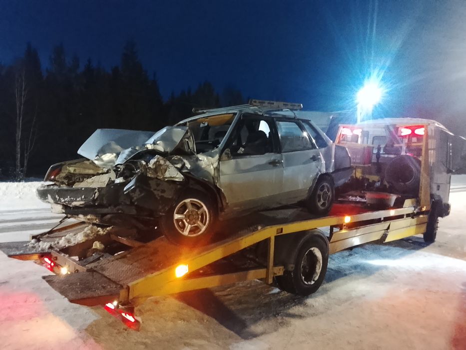 Эвакуатор в Риддере