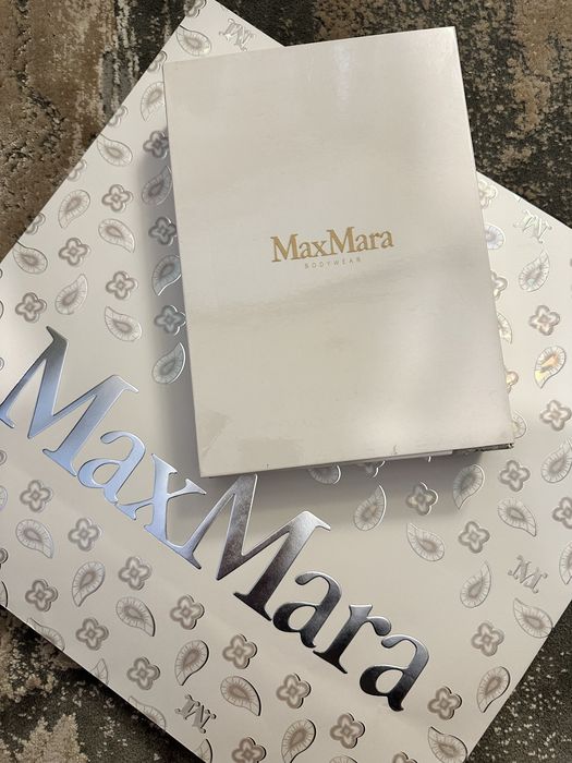 Оригинална блуза с камъни Max Mara, M с кутия