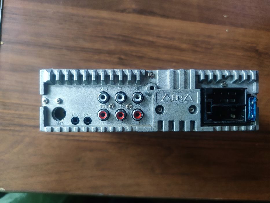 Магнитола Aura 79dsp