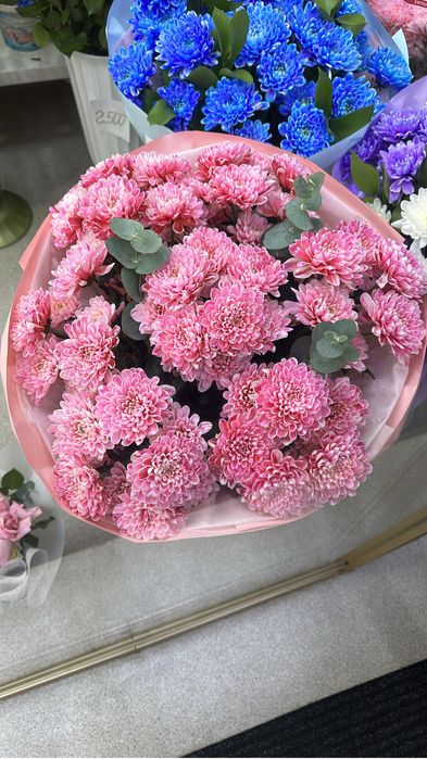 Цветы из хризантем