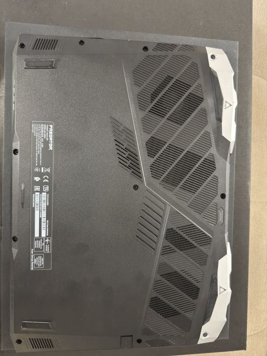 Laptop ACER Predator Helios 300