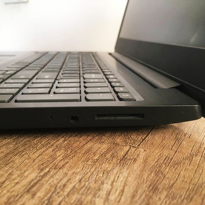 Lenovo Ideapad S145