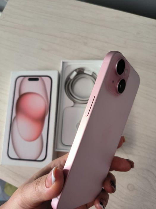 IPhone 15 с гарантией
