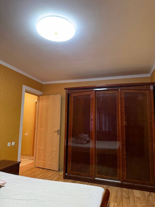 Продам квартиру Буюк ипак йюли 3/3/5 70м2