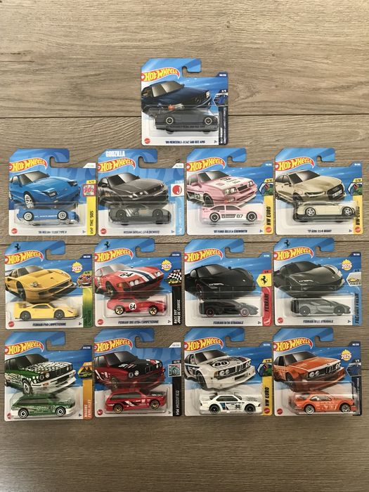 Hot wheels колички BMW Ferrrari mercedes audi nissan ford hotwheels