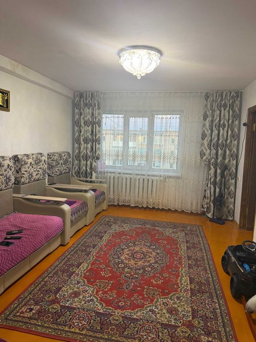 Продам 3 комнатную квартиру