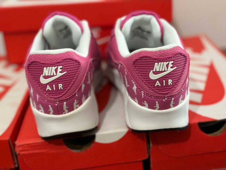 Nike Air Max - Дамски розови с бели детайли, размери 38, 39