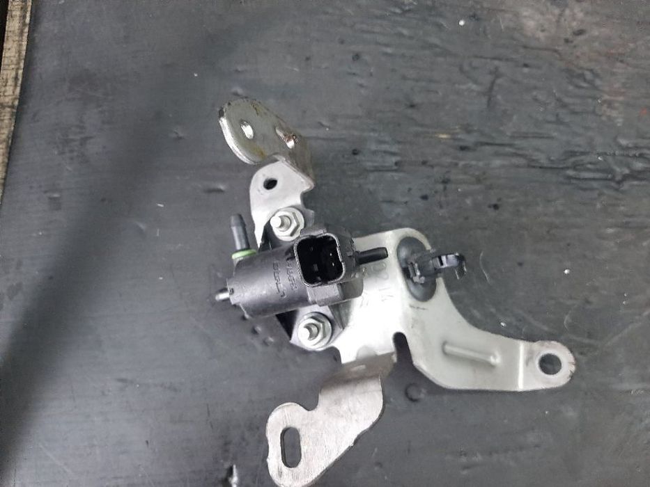 Supapa vacuum citroen c3 c4 peugeot 307 308 2008 partner ford focus 1.6hdi 9688124580