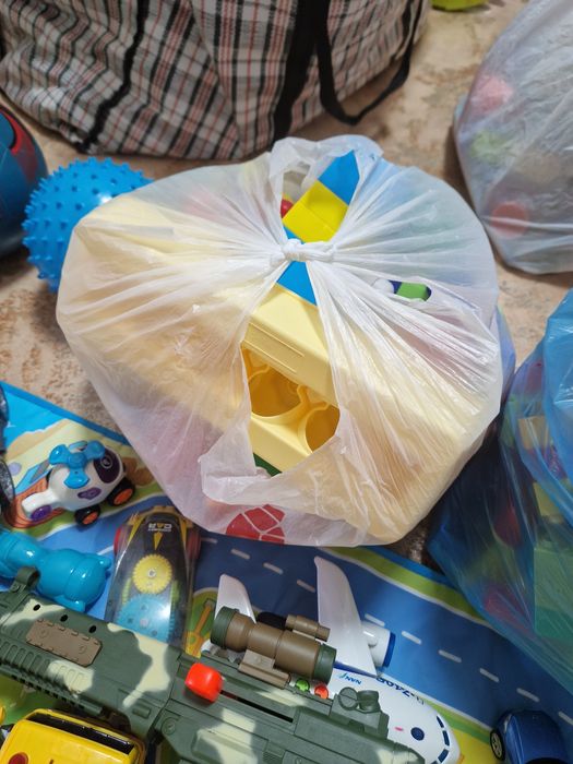 Продам  детские игрушки  развивашки