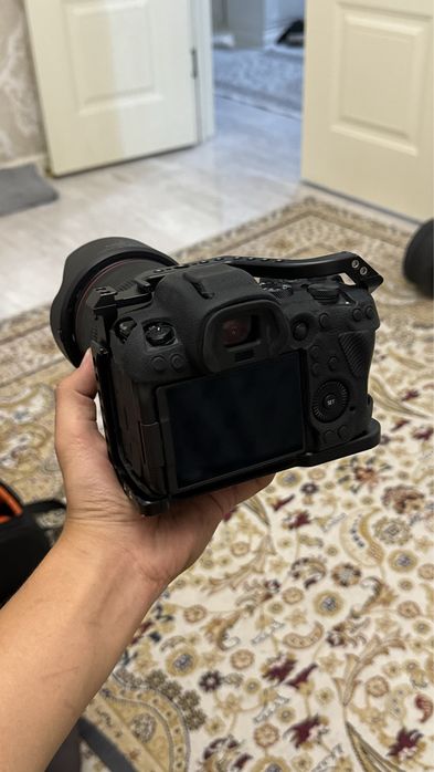 Canon R6 mark2 Фотоапарат