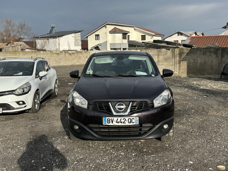 Nissan Qashqai / 1.5 DCI / 2011