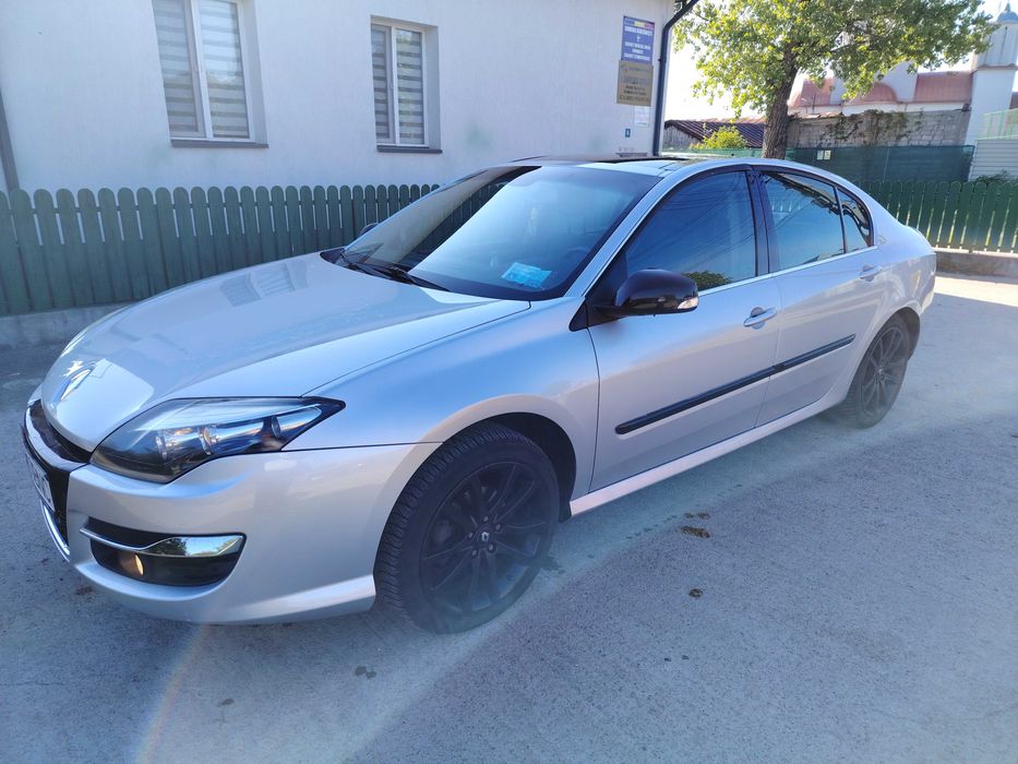 Vând Renault Laguna